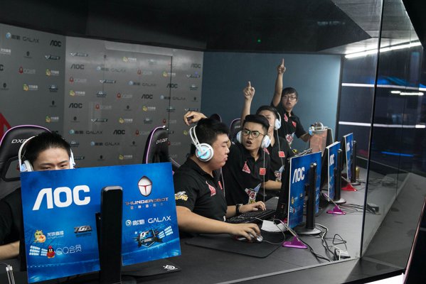 的机会让菲 的机会让菲