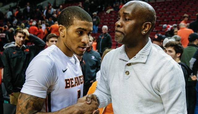 其独特的战 其独特的战